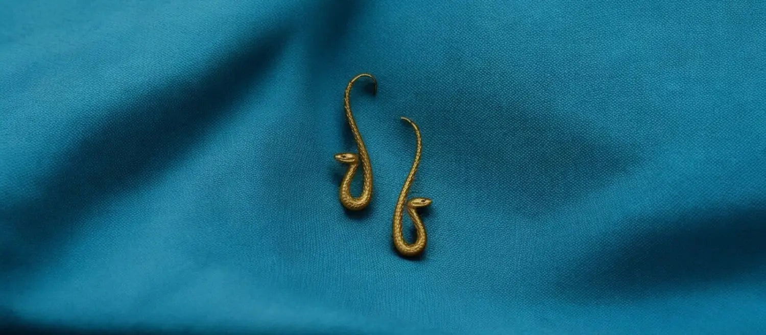 boucle d'oreille serpent pendante