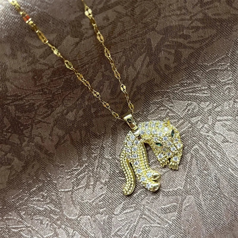 Collier avec Panthère colliers