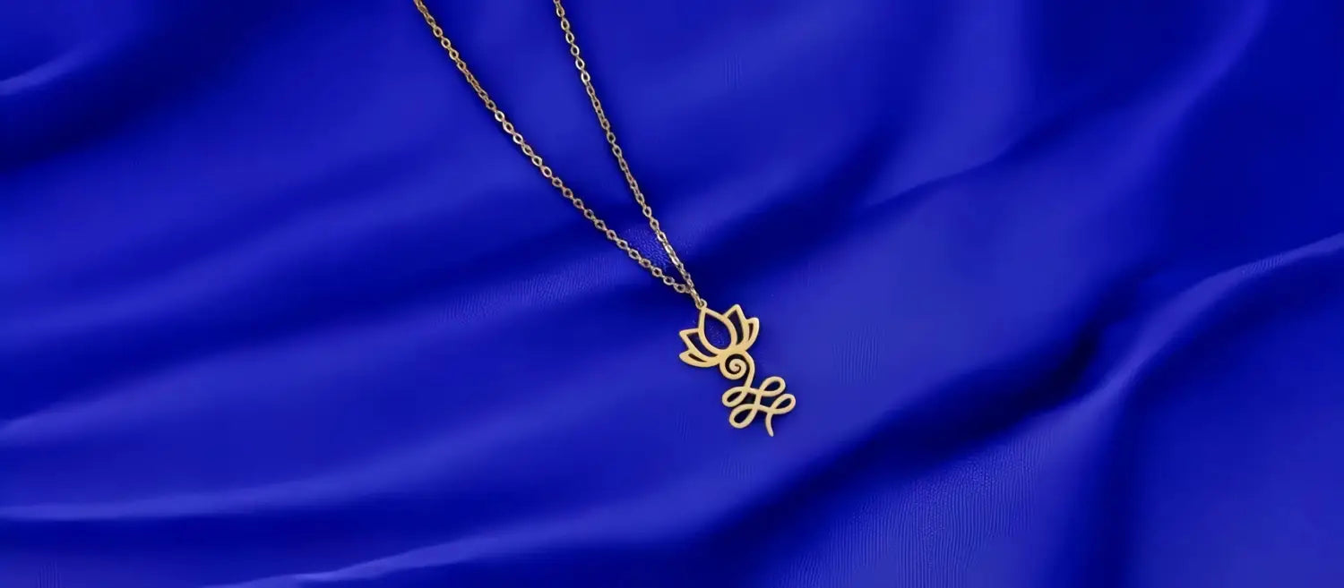 collier lotus