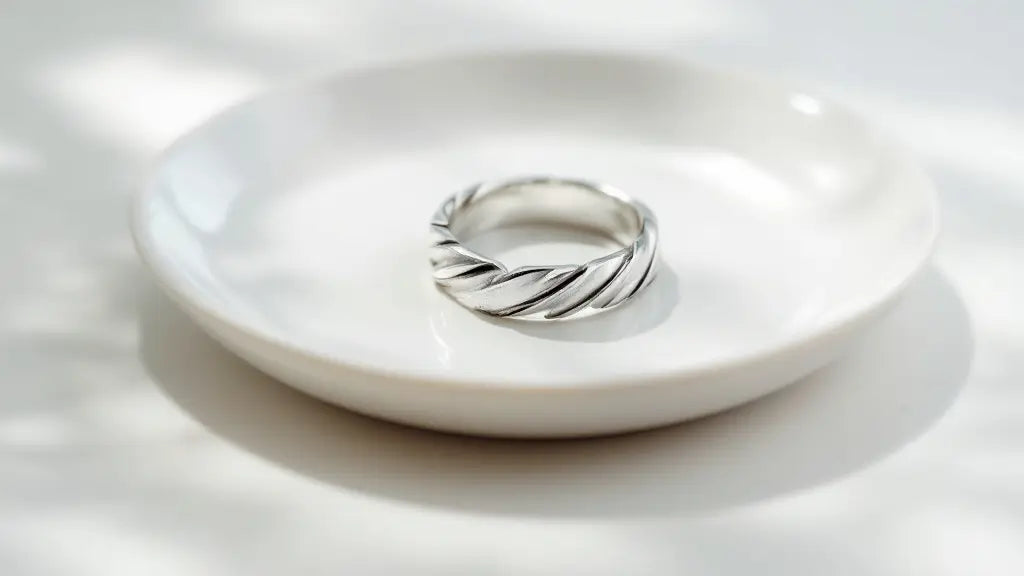 Comment Nettoyer L’argent Bijoux ?